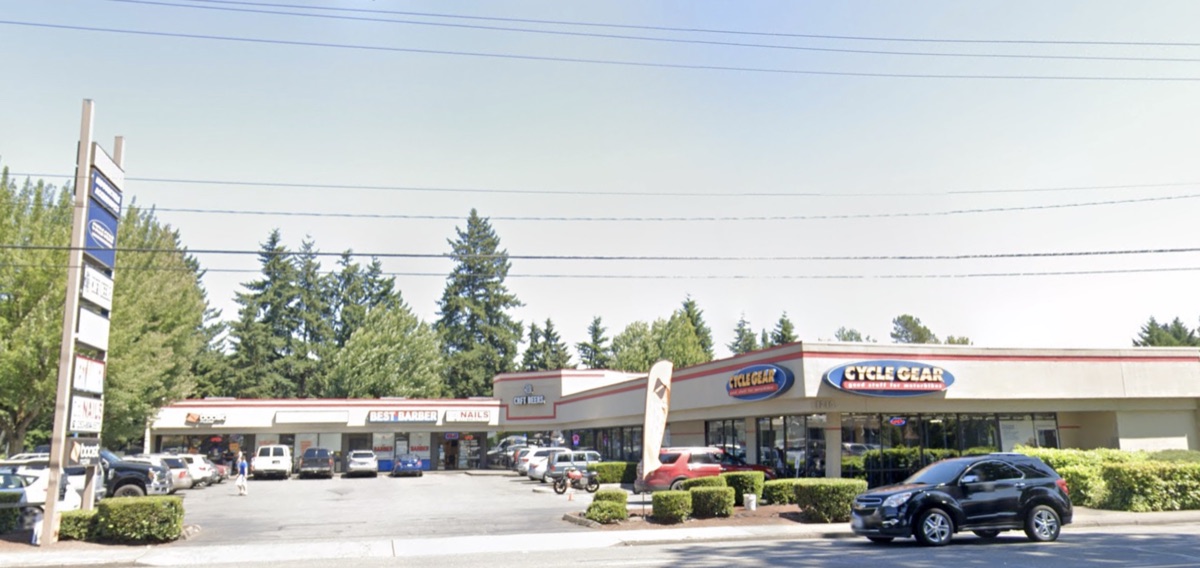 Auburn Retail Center